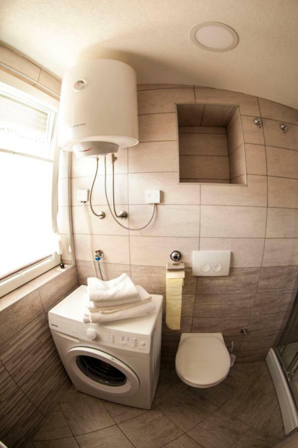 Fontana Apartment อิซอลา ภายนอก รูปภาพ